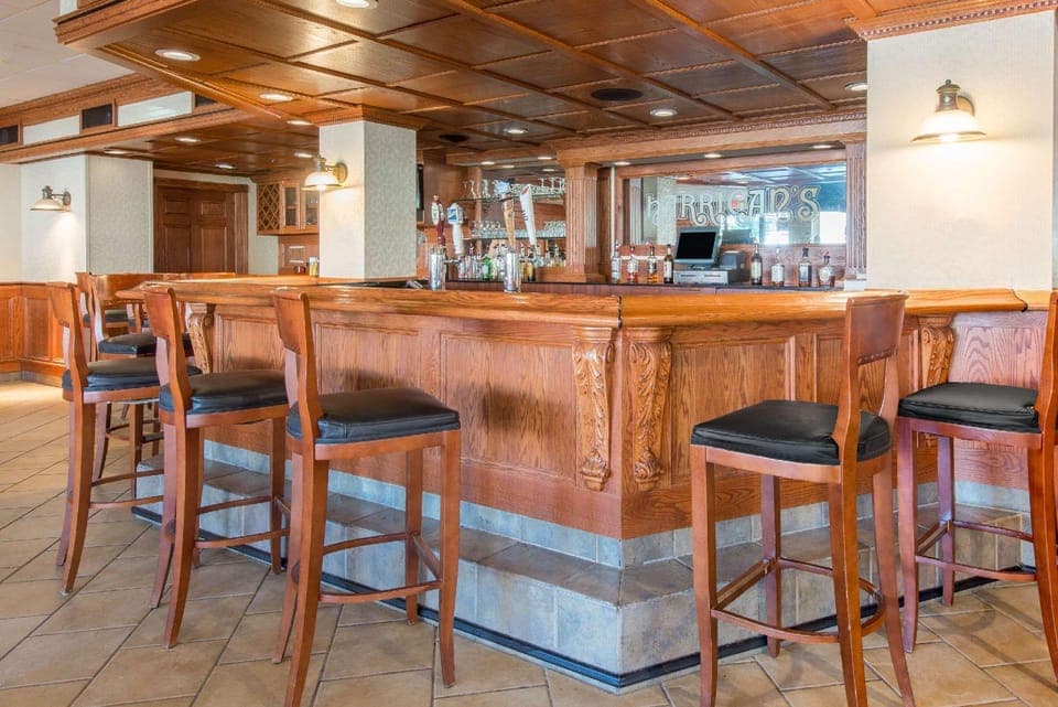 Bar/lounge