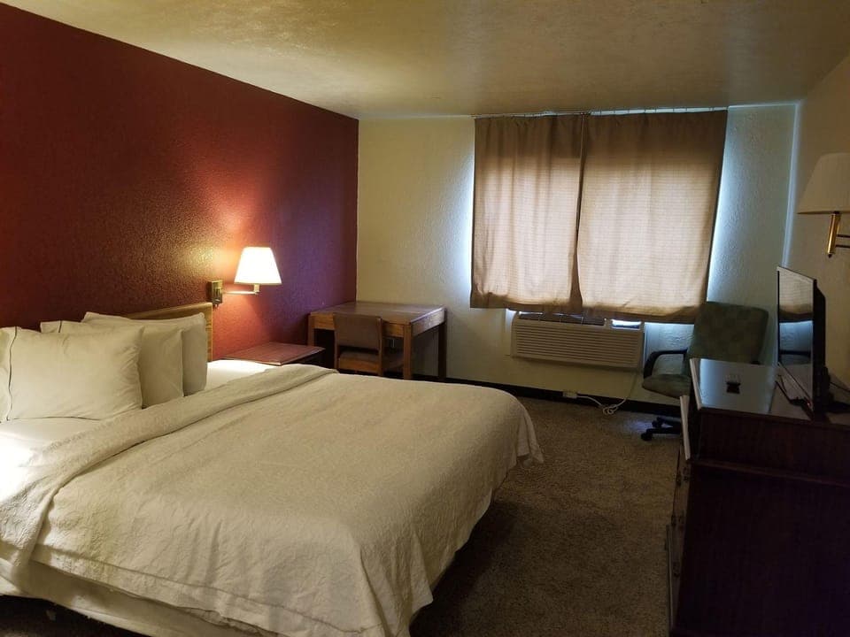 Fort Wayne Inn Hotel in Fort Wayne