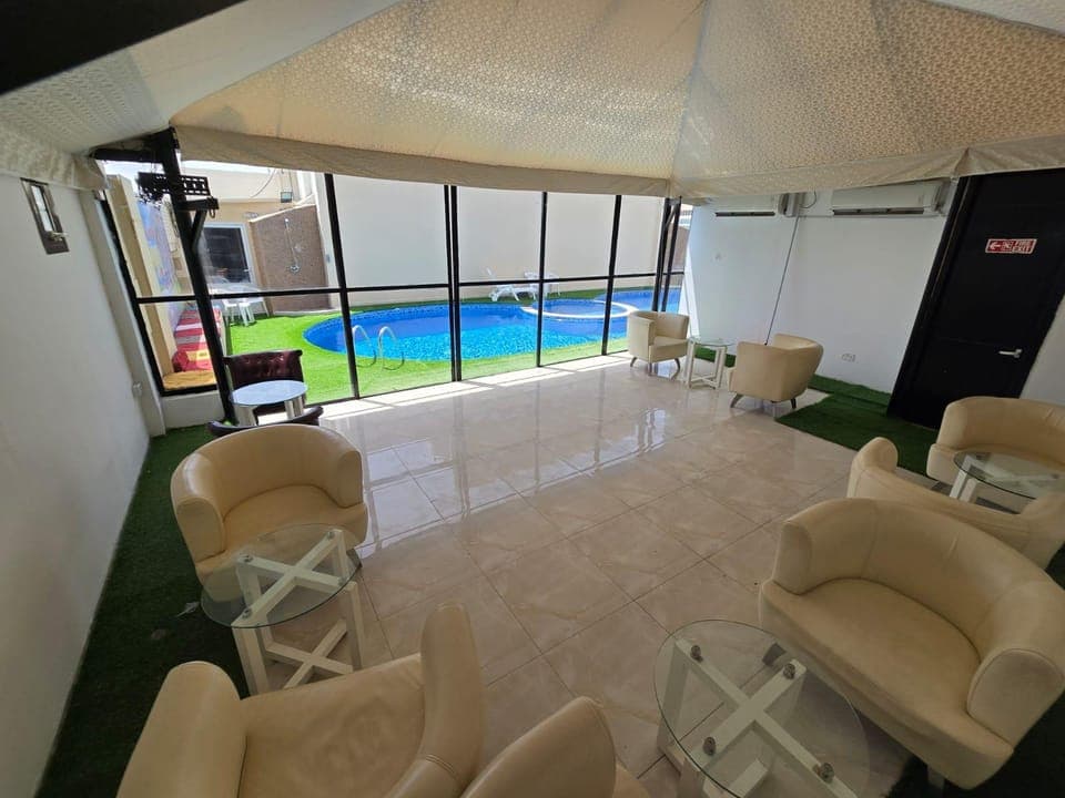 Swimming pool