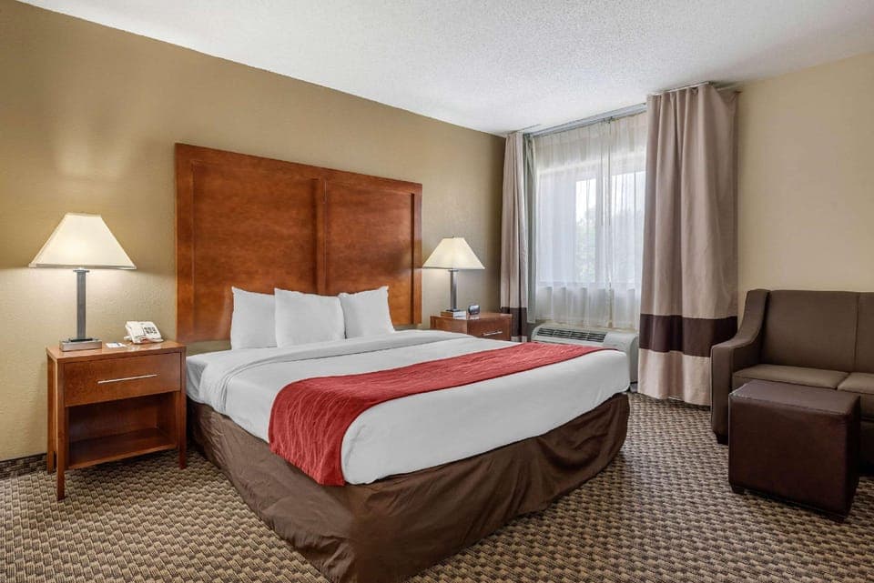 Suite room