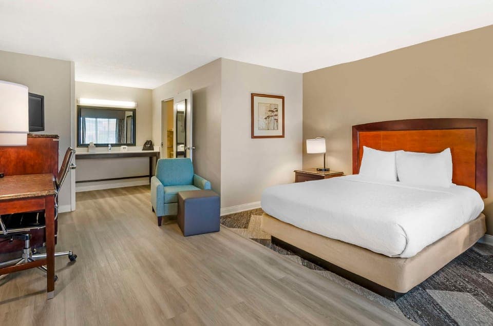 Guestroom