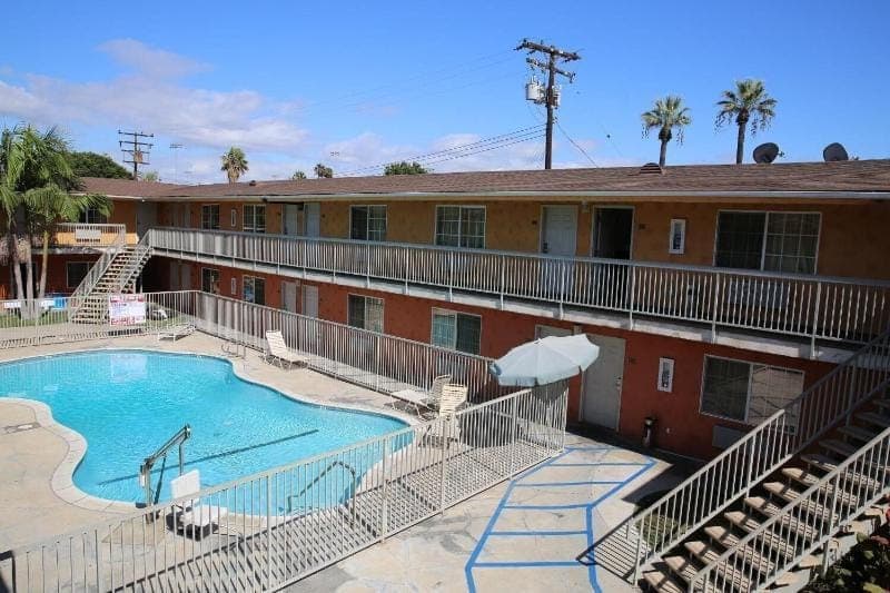 Econo Lodge Downey Hotel in Downey