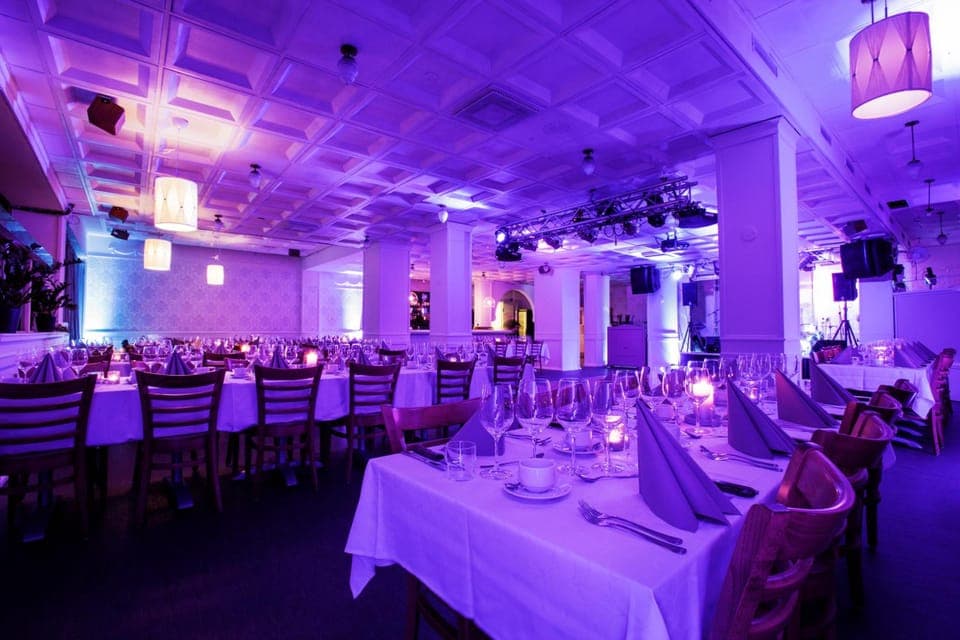 Banquet hall