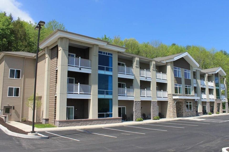 Crystal Springs Inn and Suites Hotel in Pennsylvania