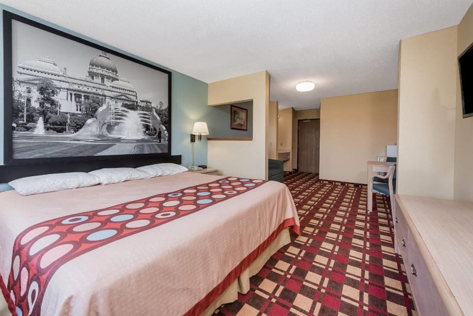 Suite room