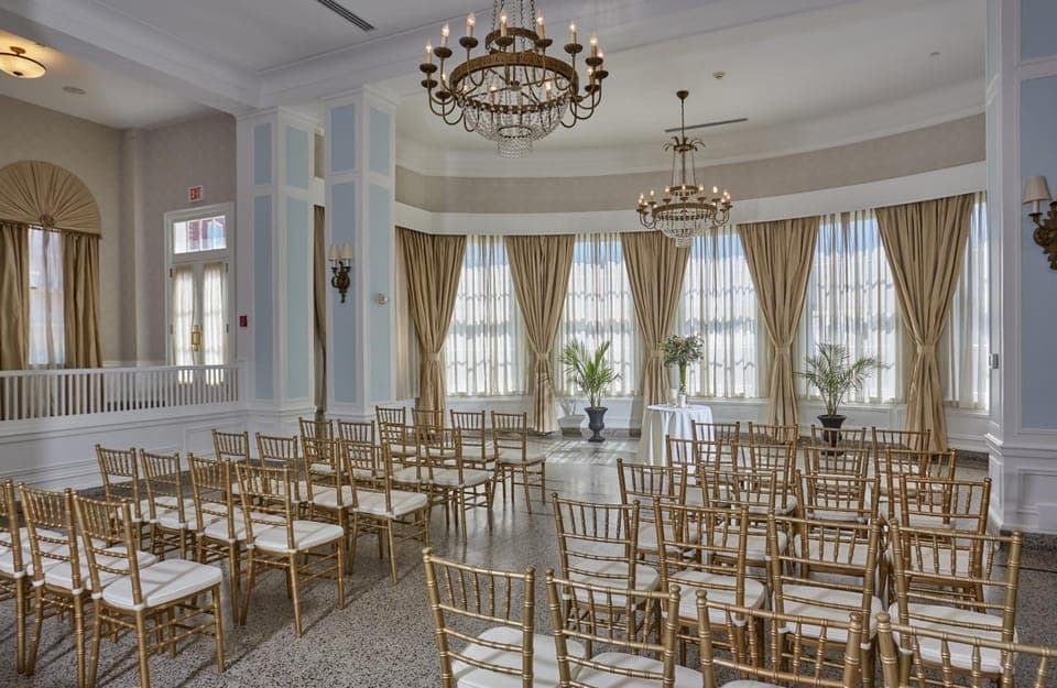 Banquet hall