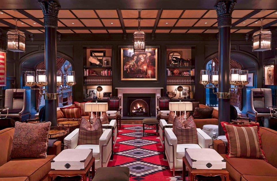 Bar/lounge