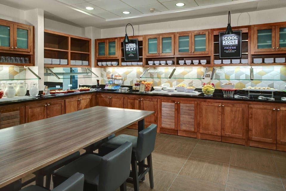 Coffee shop
