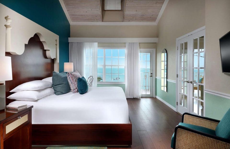 Suite room