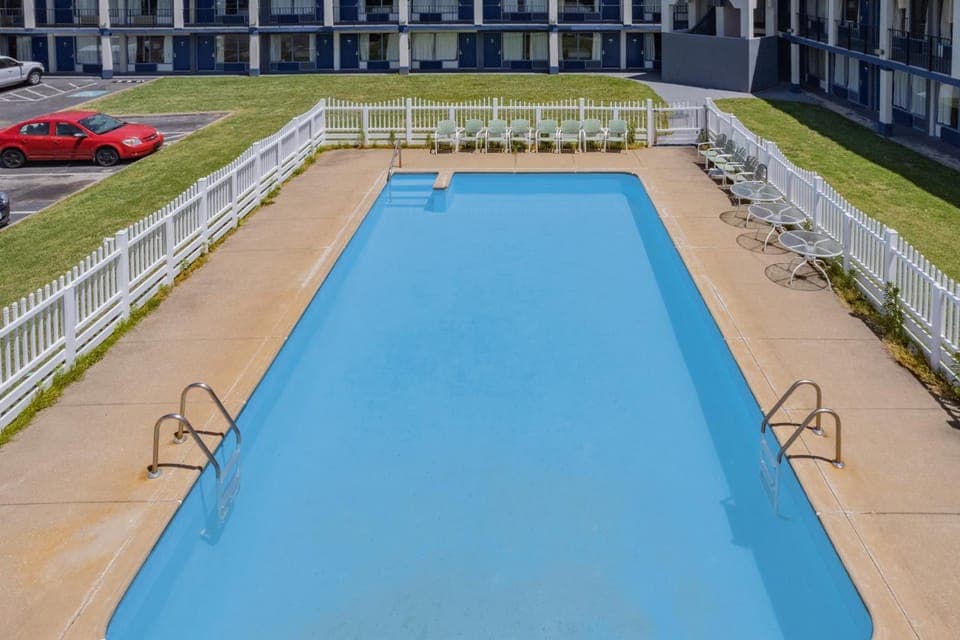 Rodeway Inn Owensboro South Hotel in Owensboro