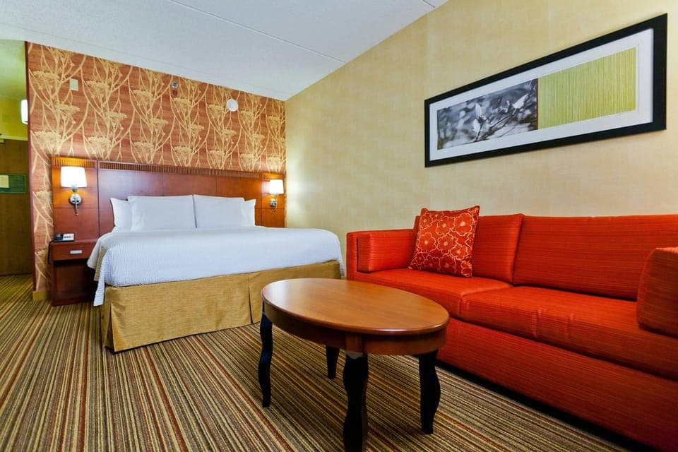 Guestroom