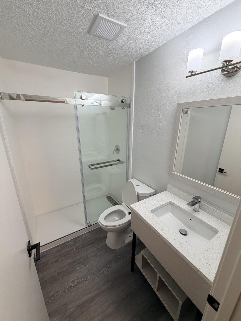 MainStay Suites Indianapolis Northwest - College Park Hotel in Pike Township