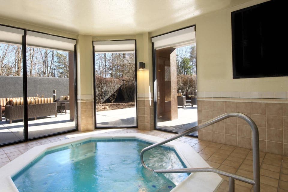 Hot tub