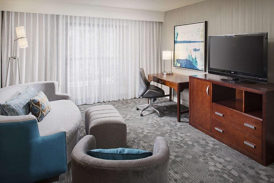 Suite room