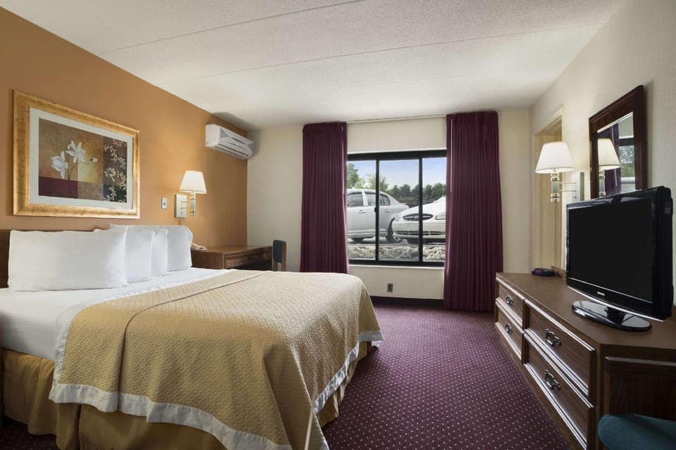 Suite room