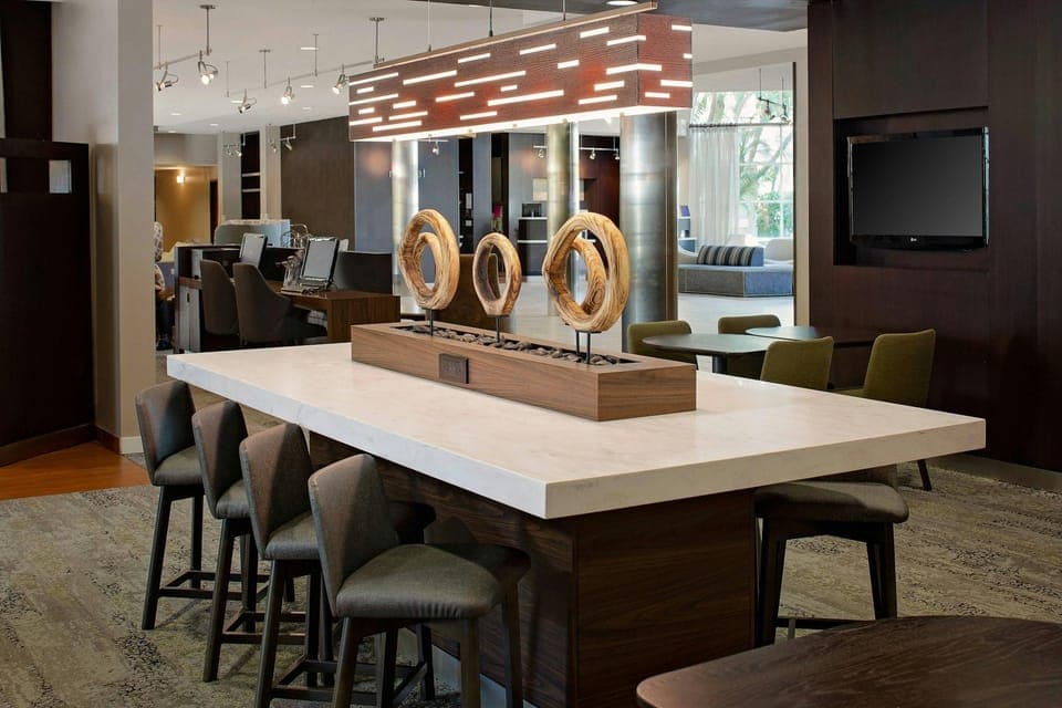 Courtyard by Marriott Fort Lauderdale North/Cypress Creek Hotel in Oakland Park