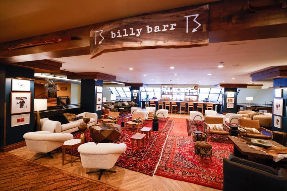 Bar/lounge
