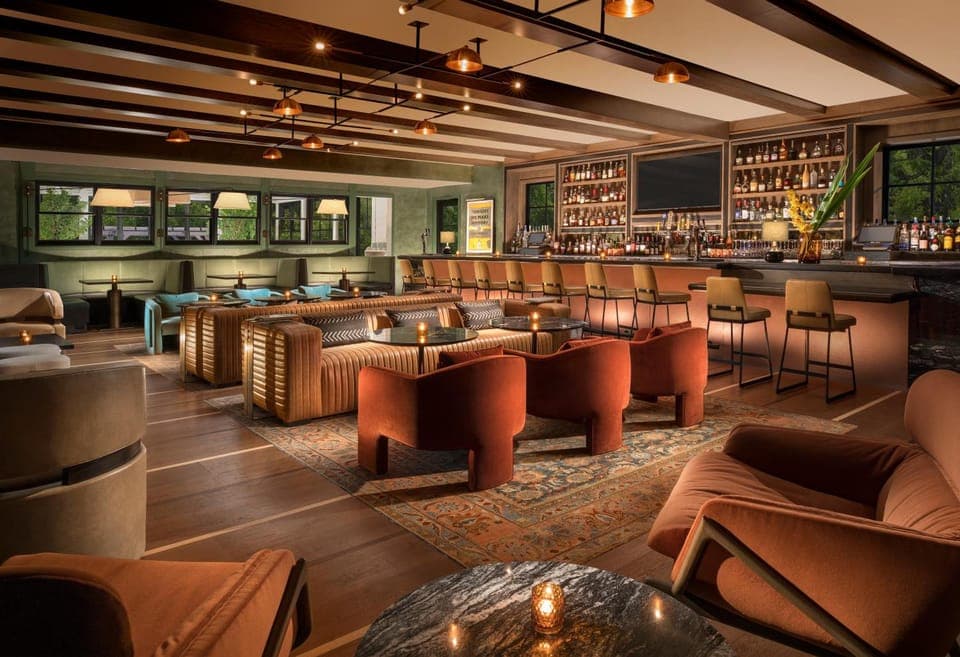 Bar/lounge
