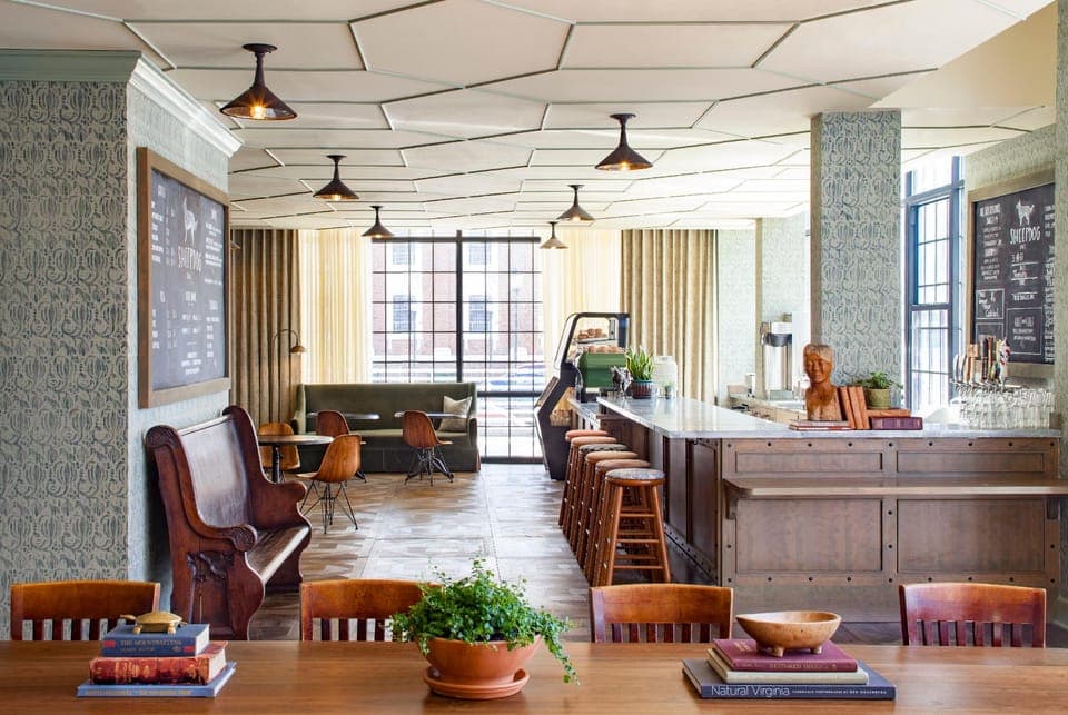 Bar/lounge
