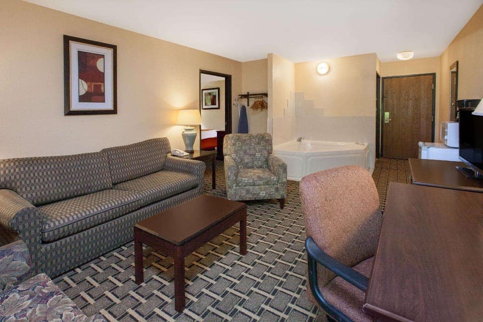 Suite room