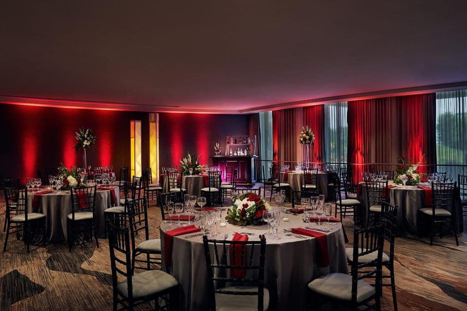 Chicago Marriott Oak Brook Hotel in Oakbrook Terrace