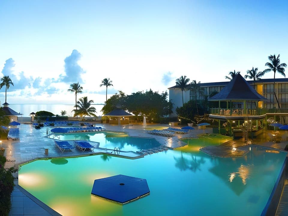 BREEZES RESORT & SPA ALL INCLUSIVE, BAHAMAS - ADULTS ONLY Resort in Nassau