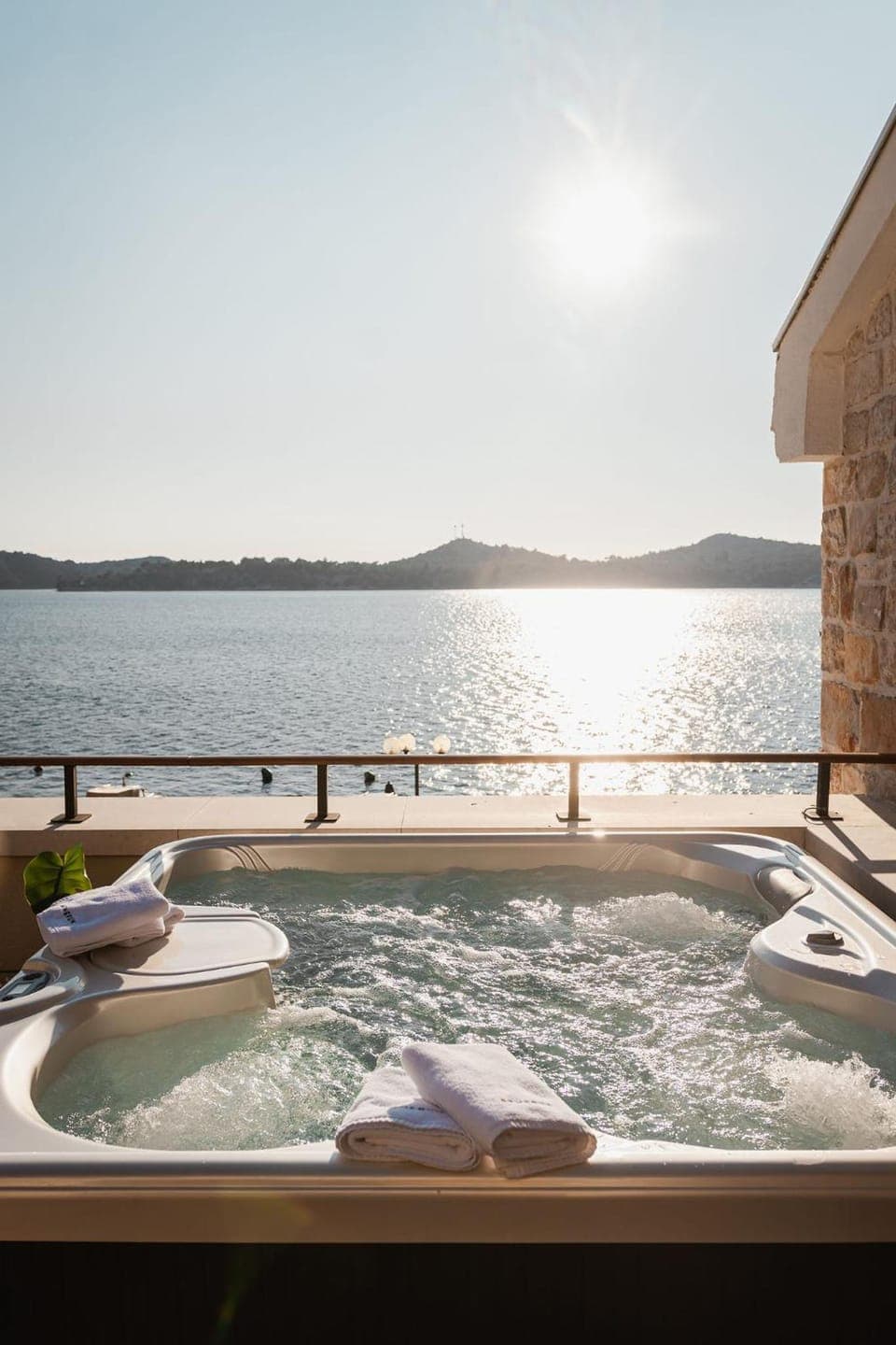 Hot tub