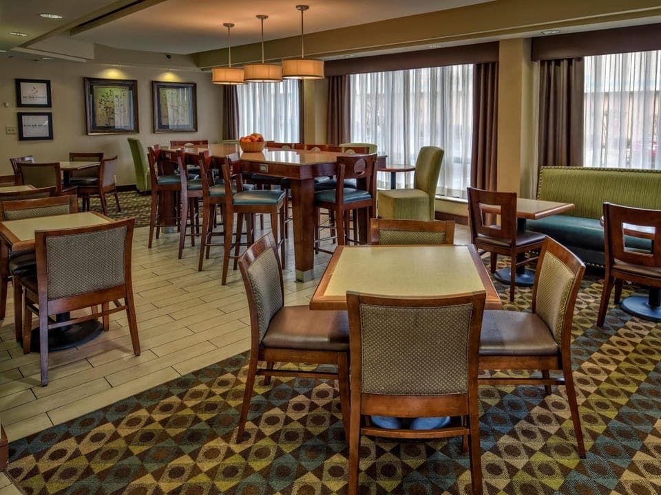 Bar/lounge