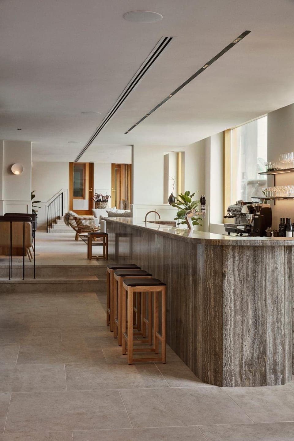Bar/lounge