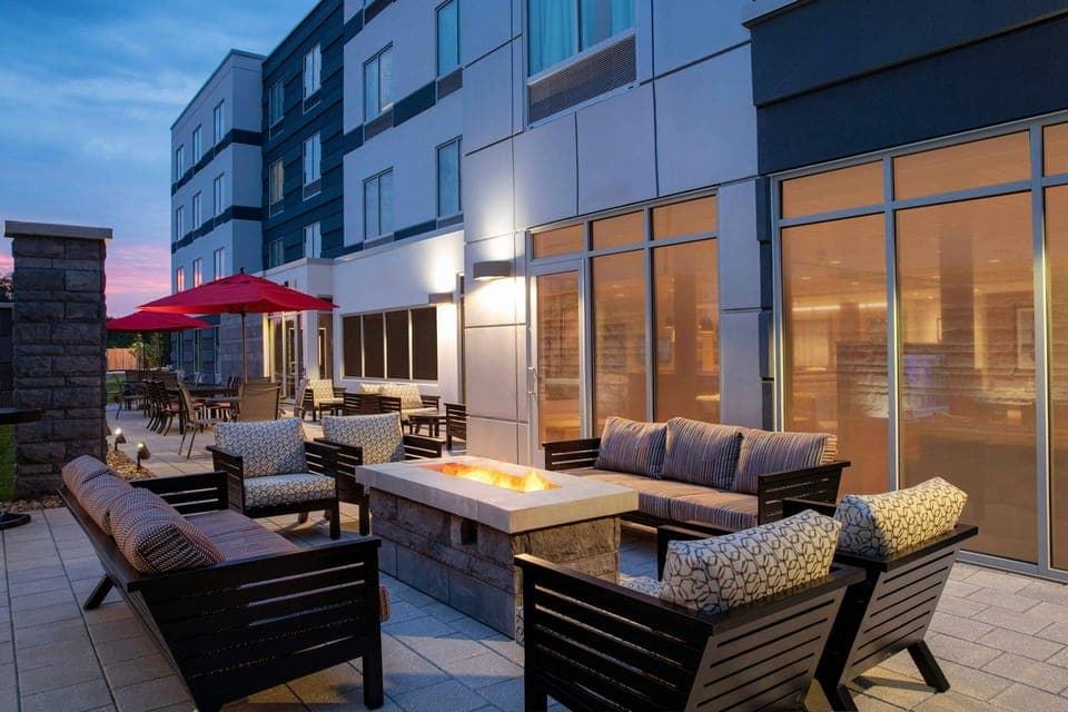 Fairfield by Marriott Inn & Suites Lewisburg Hotel in Lewisburg