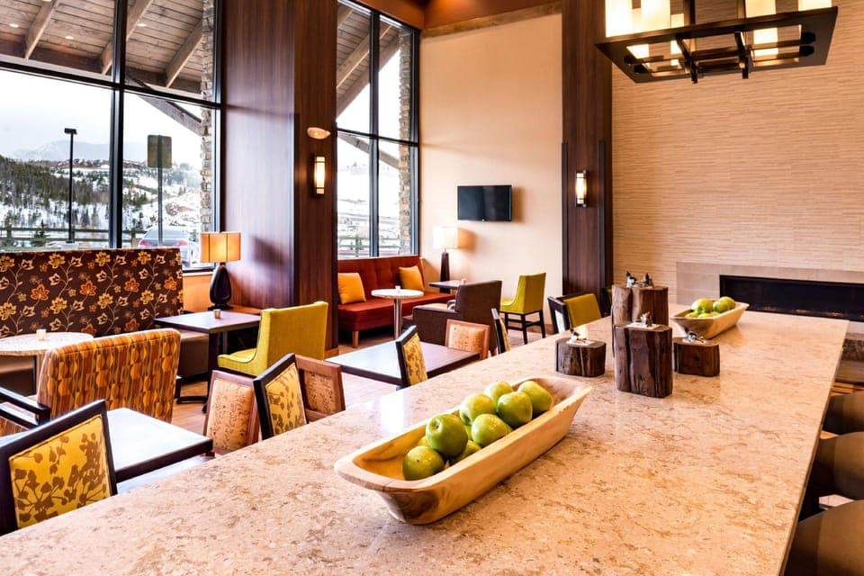 Coffee shop
