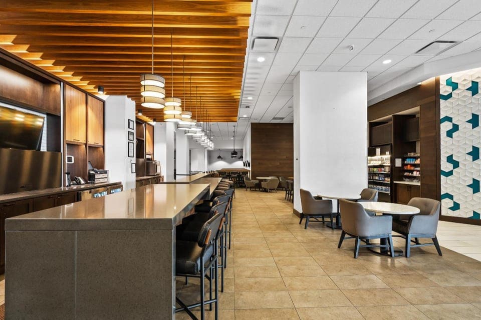 Bar/lounge
