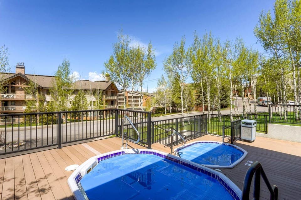 Hot tub