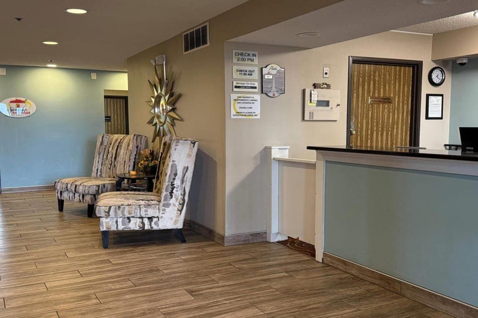 Super 8 By Wyndham Evansville North Hotel in Indiana