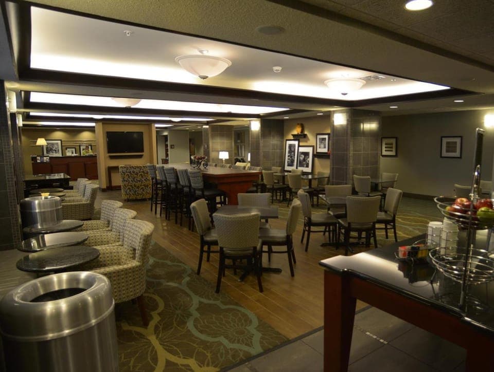 Hampton Inn Warsaw Hotel in Warsaw