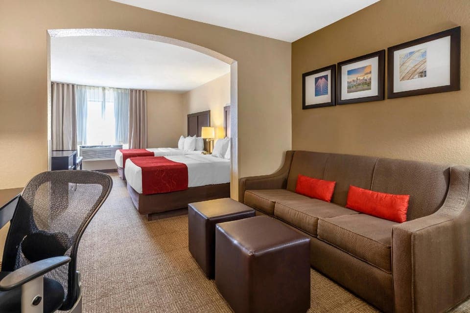 Suite room