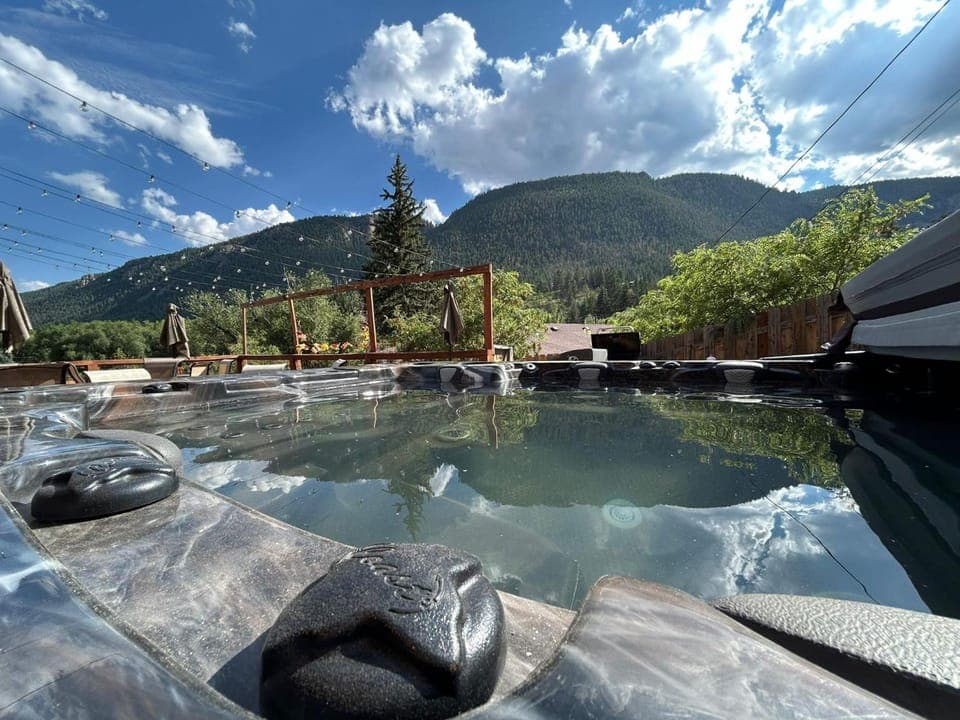 Hot tub