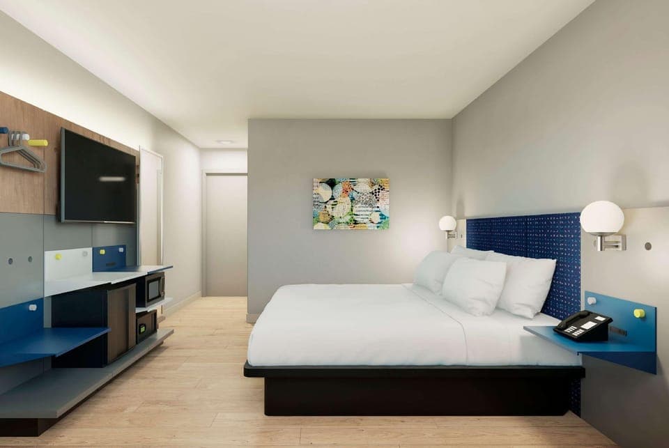Guestroom