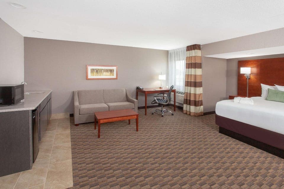 Guestroom