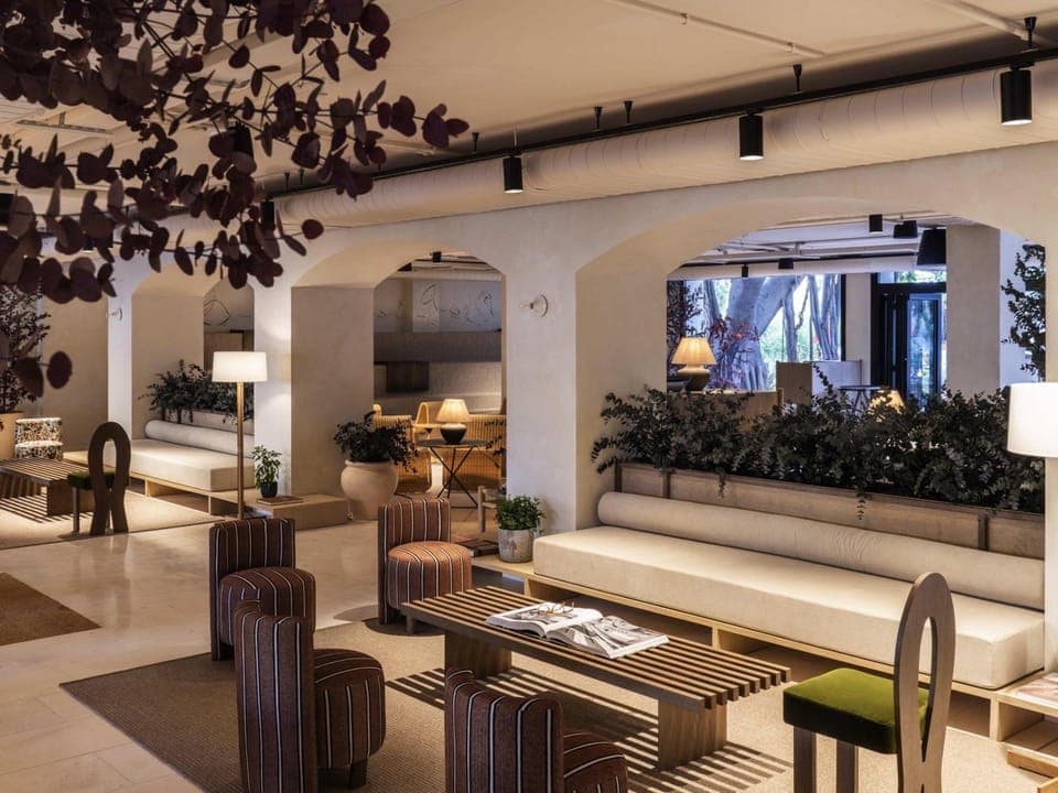Bar/lounge