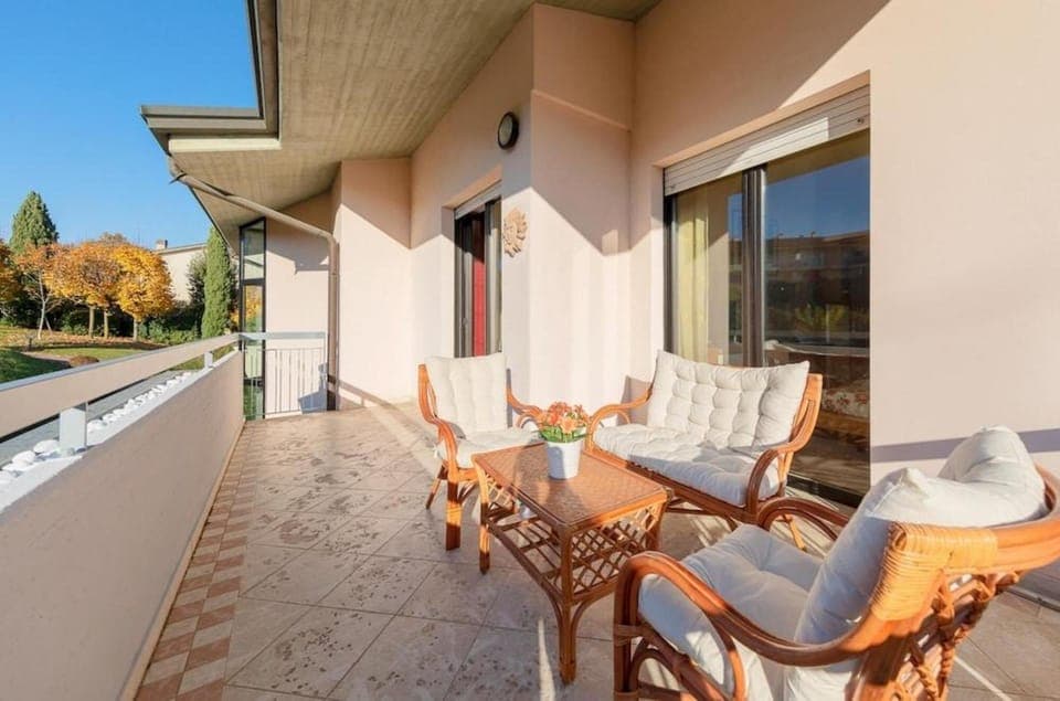 Kristall Lago Residence Apartment hotel in Desenzano del Garda