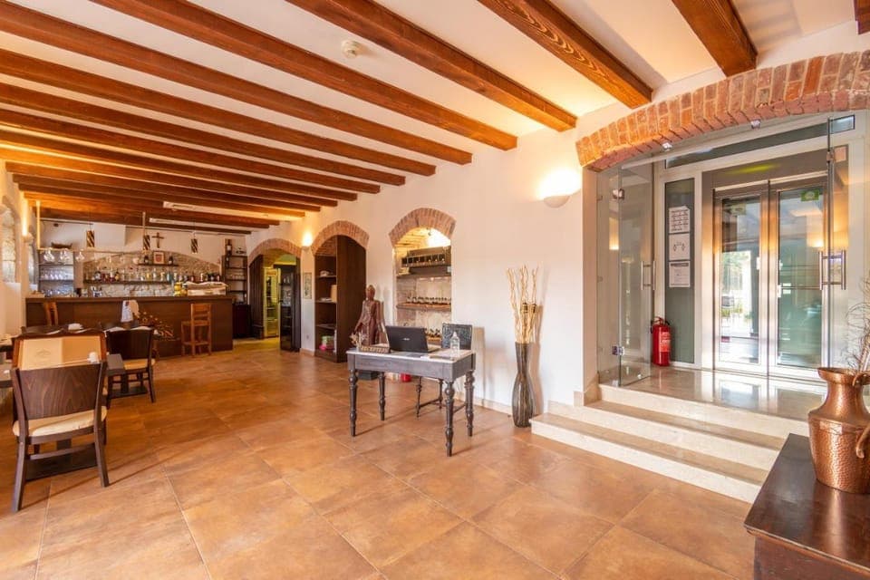 Heritage Villa Apolon Hotel in Stari Grad