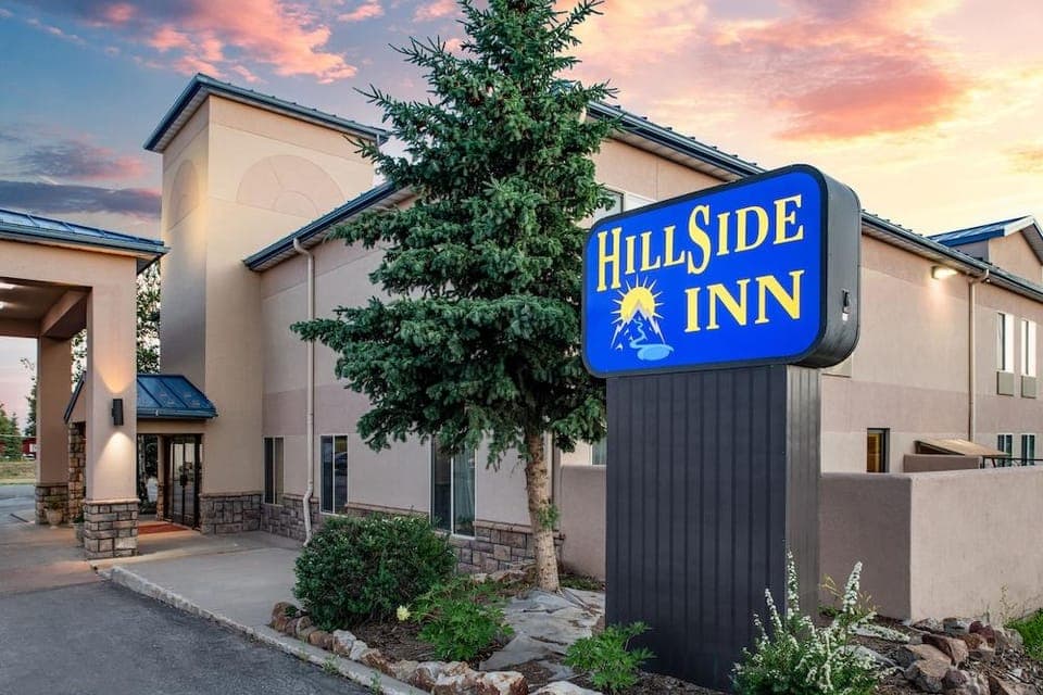 HillSide Inn Hotel in Pagosa Springs