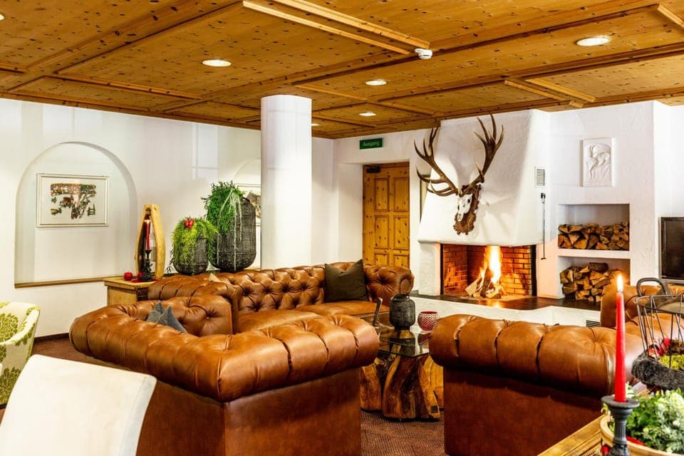 Hotel Waldhaus am See Hotel in Canton of Grisons