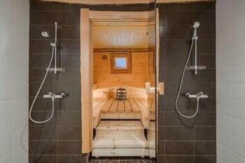 Aulanko Lake Villa - Peace & Privacy Hotel in Finland