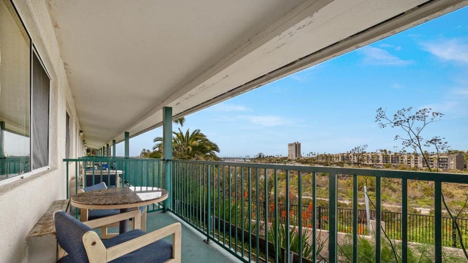 Balcony/terrace