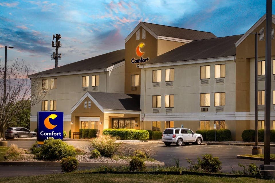 Comfort Inn Evansville East Hotel in Evansville