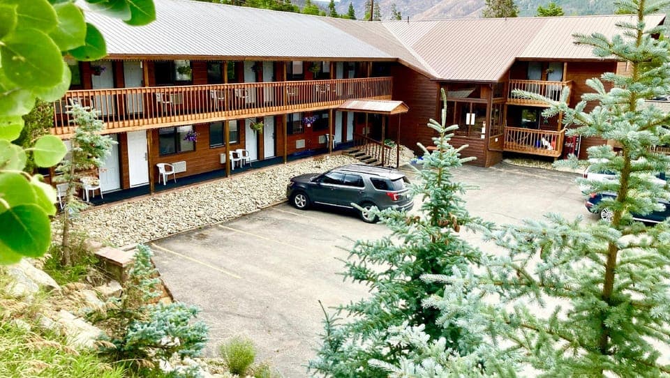 Parking lot