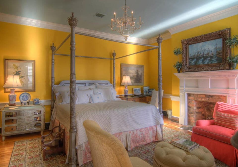 Inn at Court Square Inn in Charlottesville