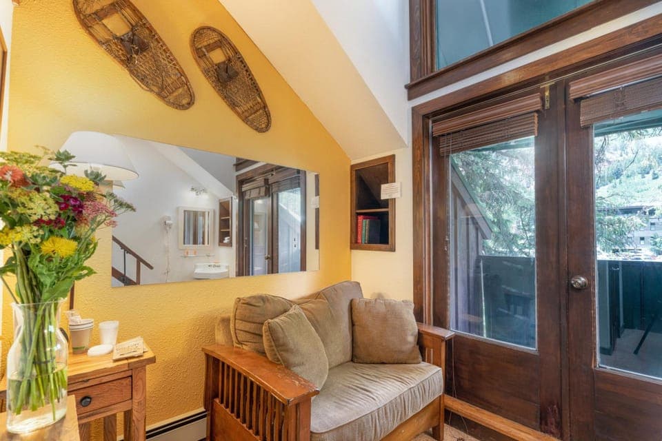 Manitou Lodge 10 by Alpine Lodging Telluride Hotel in Telluride